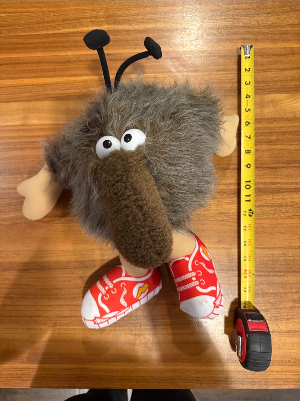 Excellent condition Rare Vintage 18" Lurky Stuffed Toy From Rainbow Brite